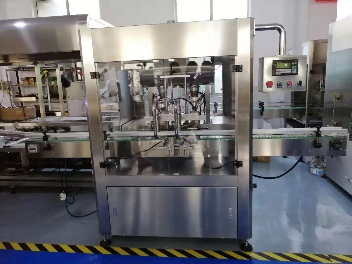 大豆油食用油灌裝機(jī)如何選購?東泰教您幾招