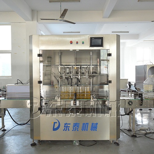 冷夜苦茶,20L食用油灌裝機在風雪中等你